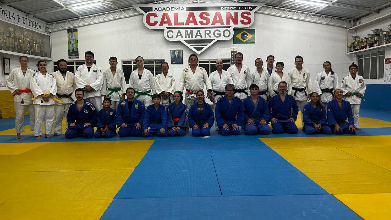 Aula de Judô na Academia Calasans Camargo