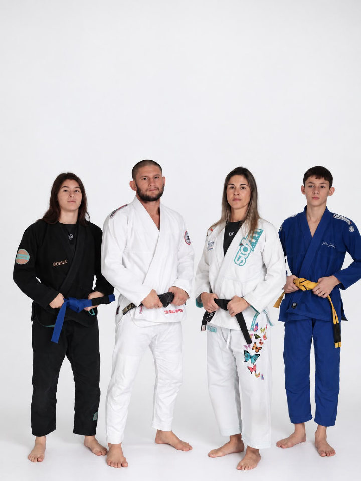 Cláudio Calasans Jr. com a família: Munique, Beatriz e Miguel